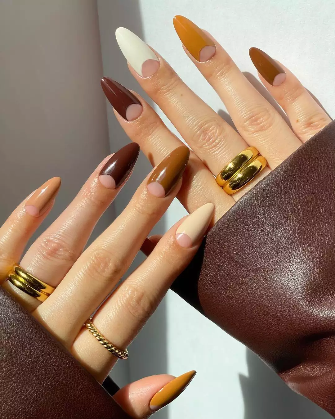 Autumnal Nudes Thanksgiving Nail Designs