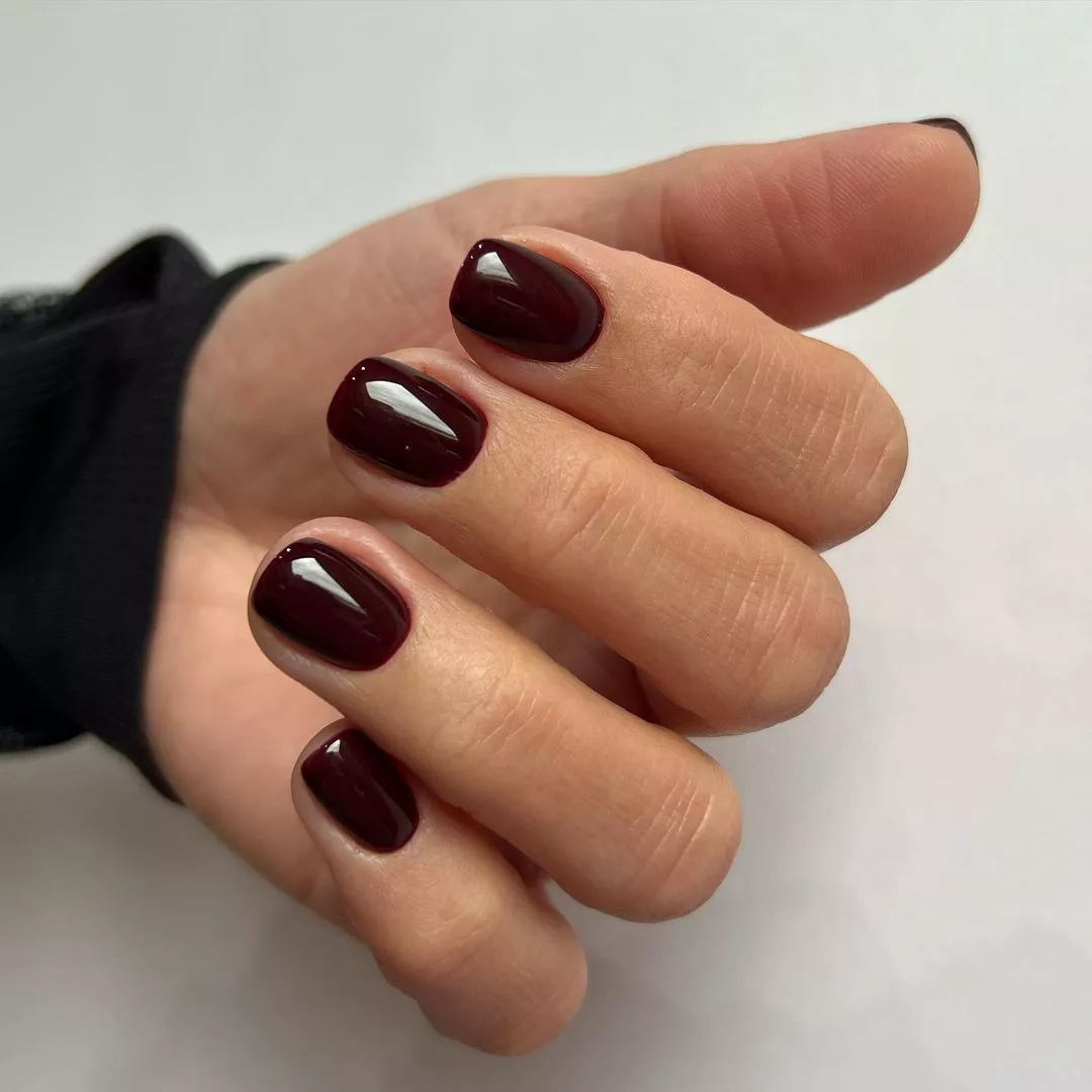 Bordeaux Thanksgiving Nail Designs