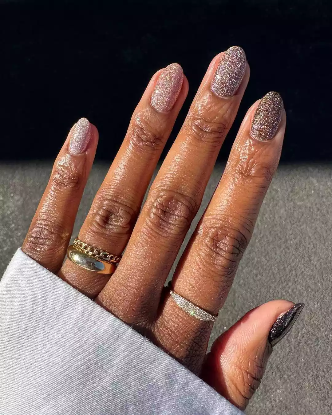 Glitter nail polish in ombre brown