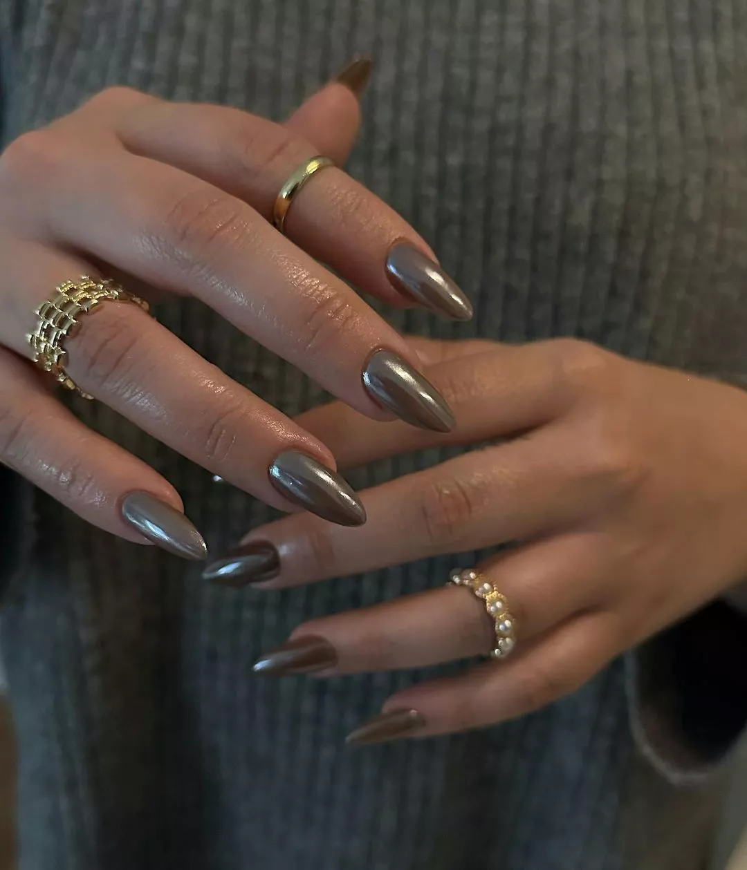 Capricorn Nails Taupe Glaze