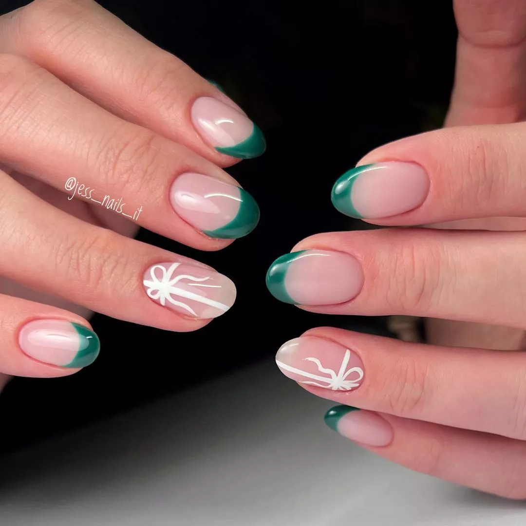 Christmas French Nails Time for Presents!