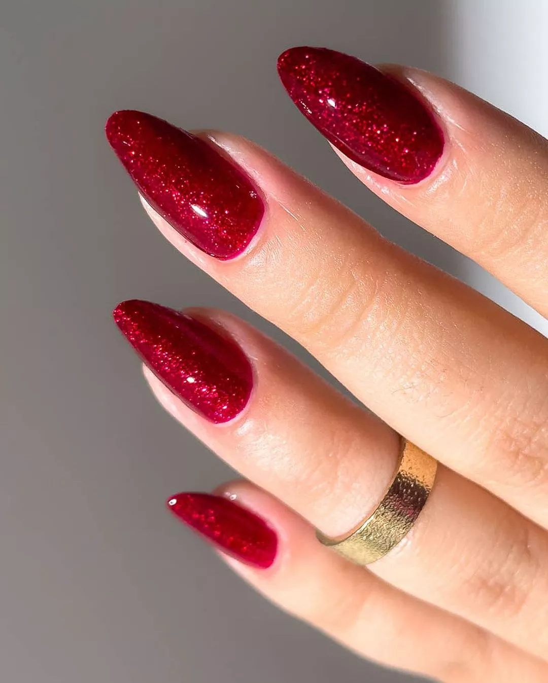 Capricorn Nails Garnet