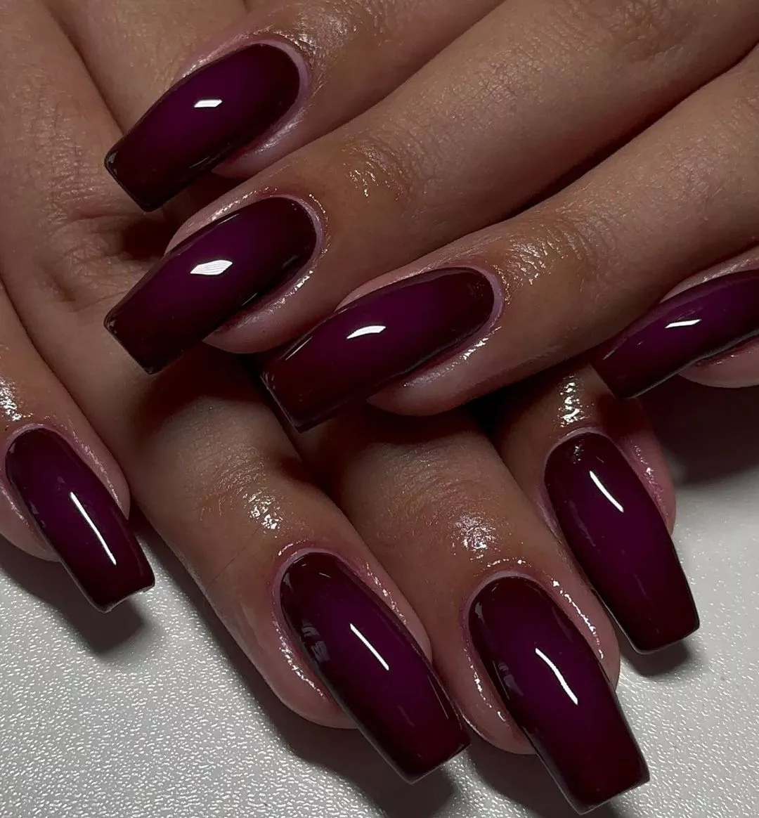 Capricorn Nails Deep Red Aura