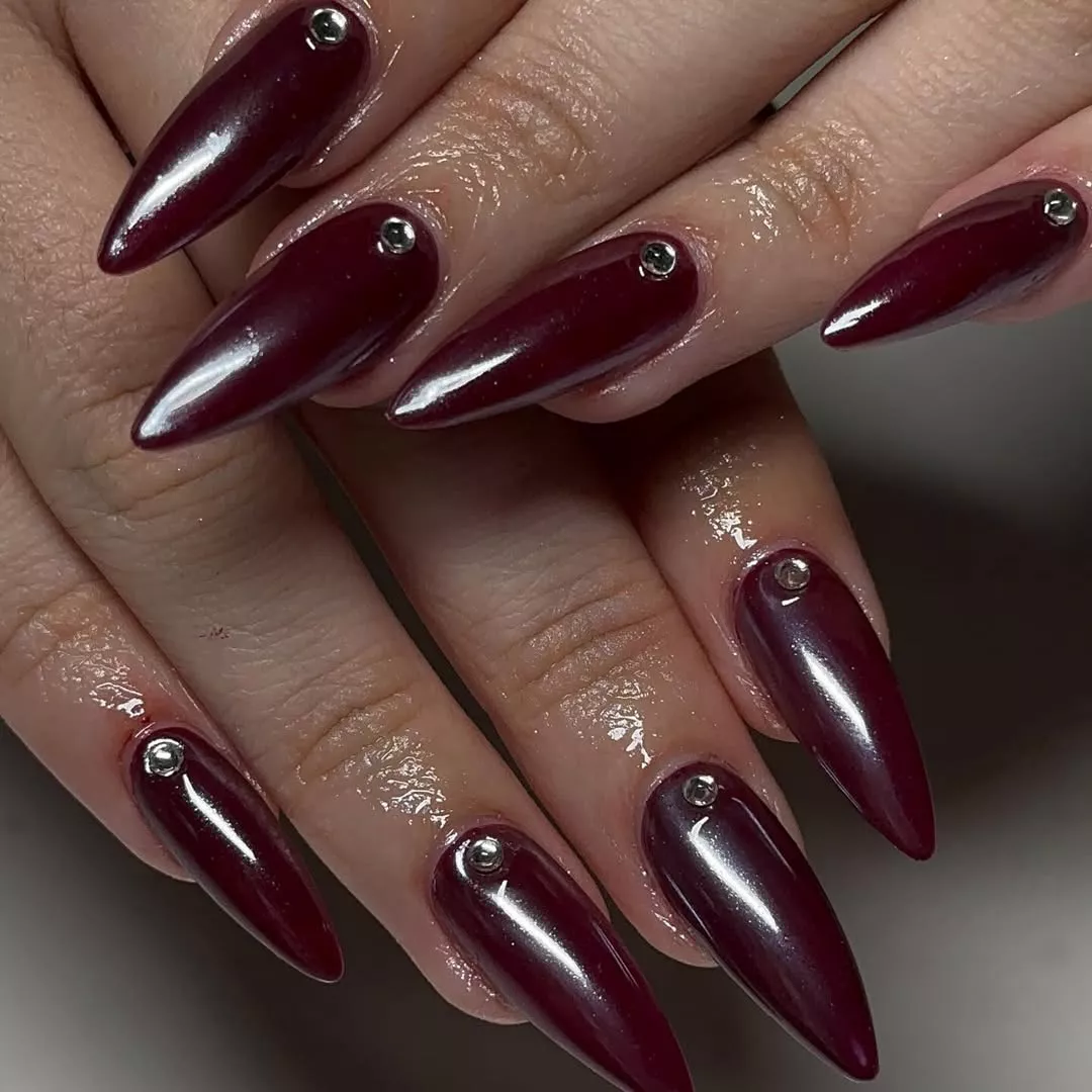 Cherry Cola Chrome Winter Chrome Nails