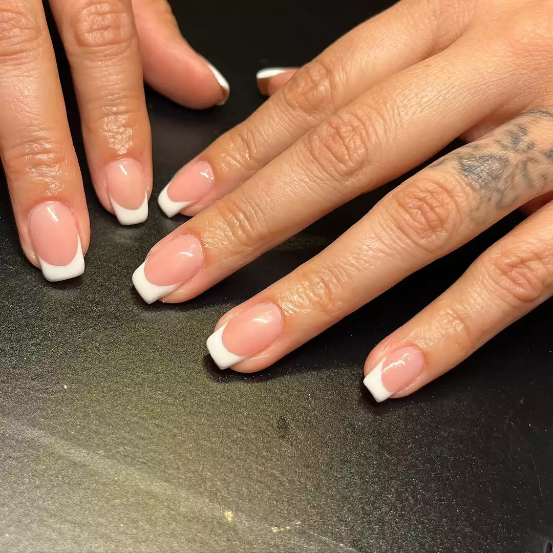 Square French tips