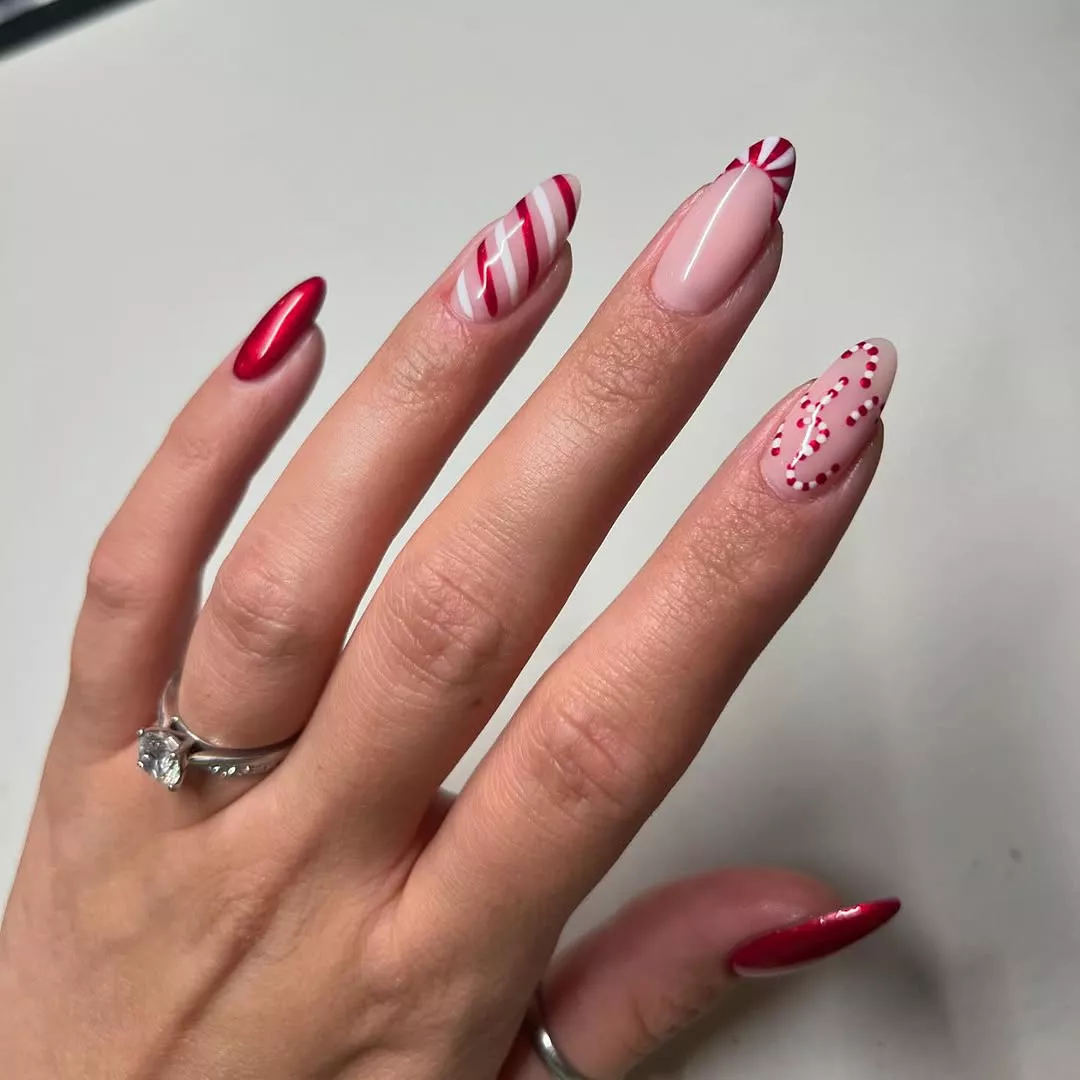 Candy cane manicure