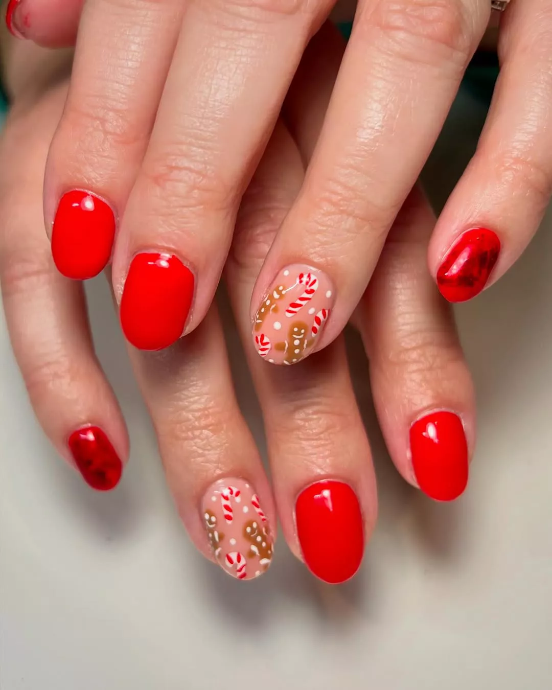 Candy Canes Short Winter Nails