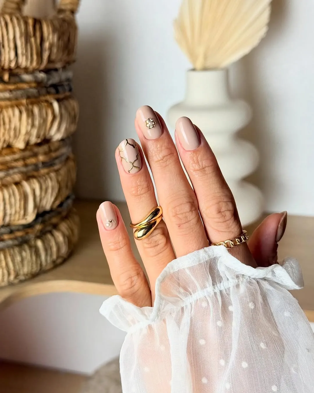 The Best Winter Nail Colors of 2026: Crisp Metallics