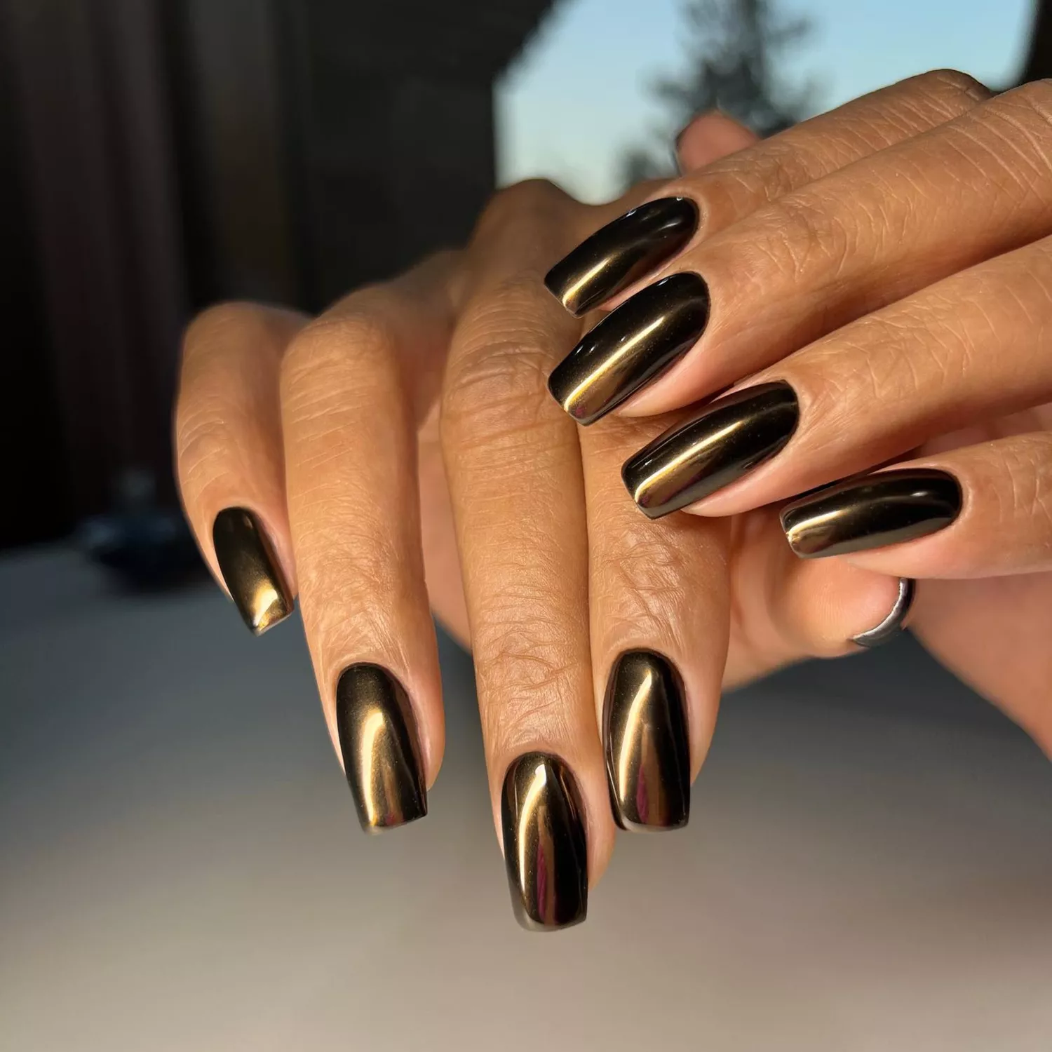 gold nails Chocolate Golden Chrome