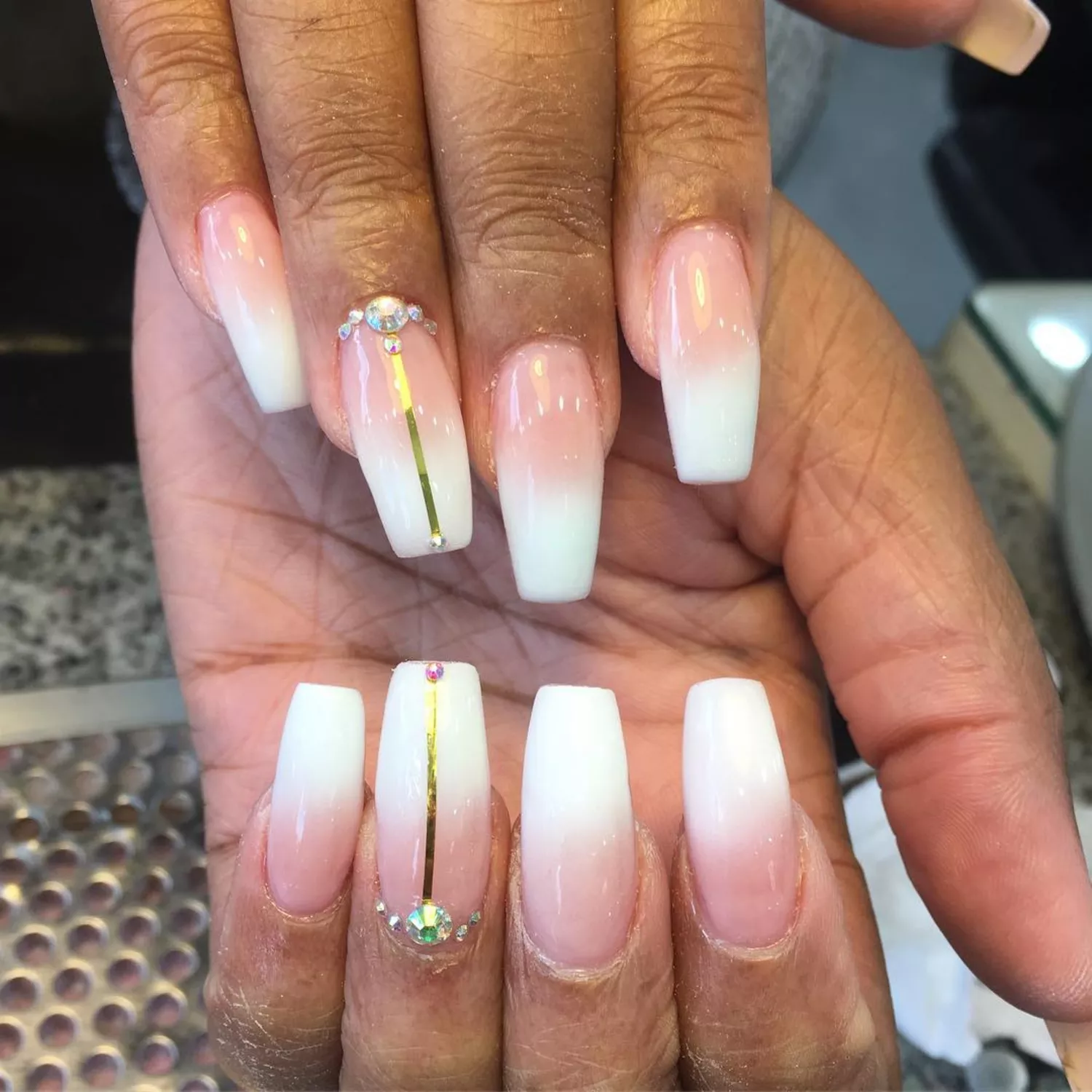 fading White Ombre Nails