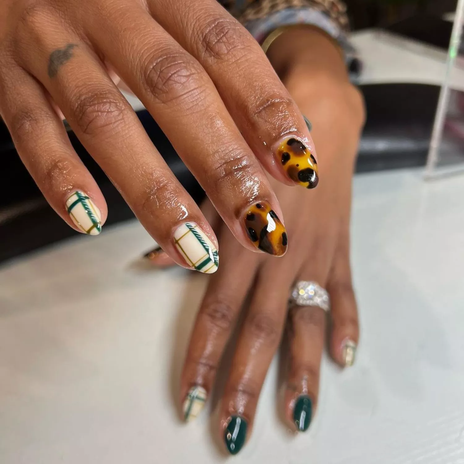 Festive Plaid Tort Shorties - InStyle December Nails 