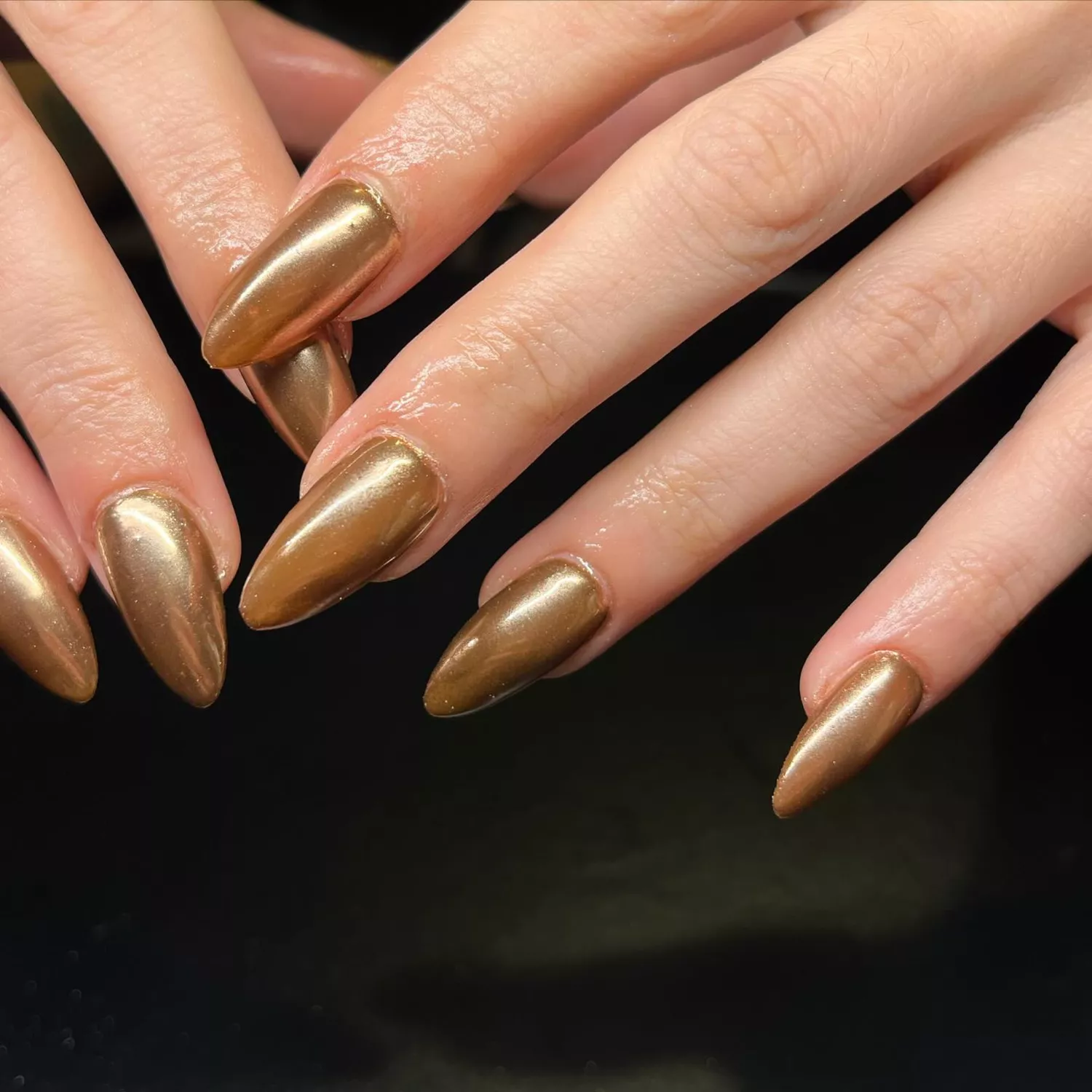 gold nails Milk Chocolate Chrome