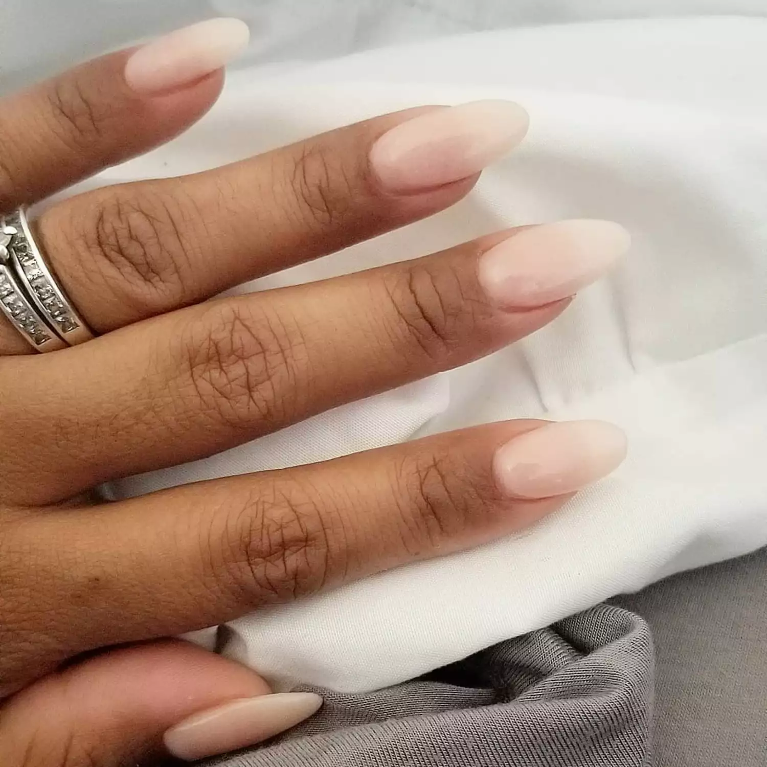 nudey white White Ombre Nails
