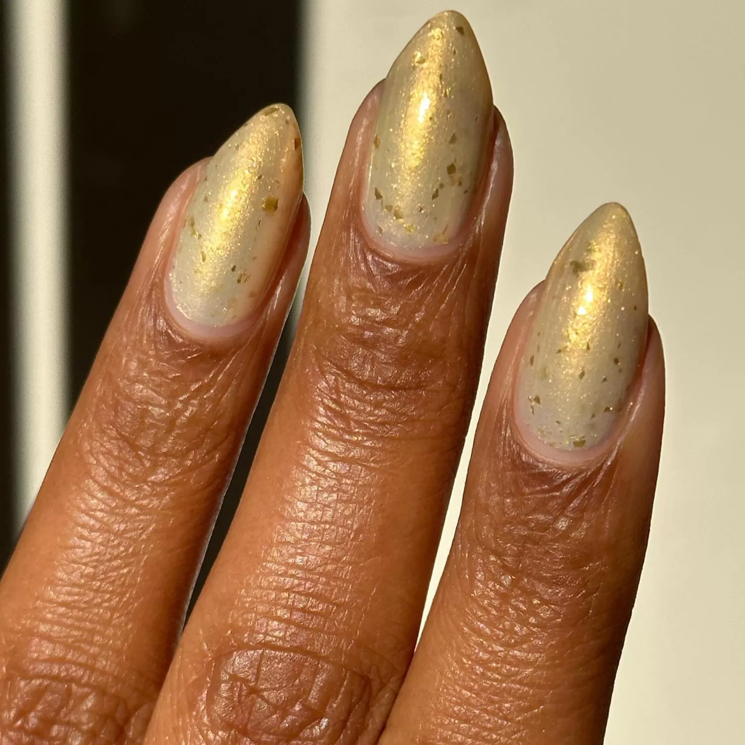 gold nails pearlescent gold