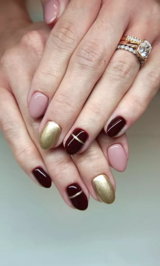 Champagne Cranberry Mimosa Champagne Nails