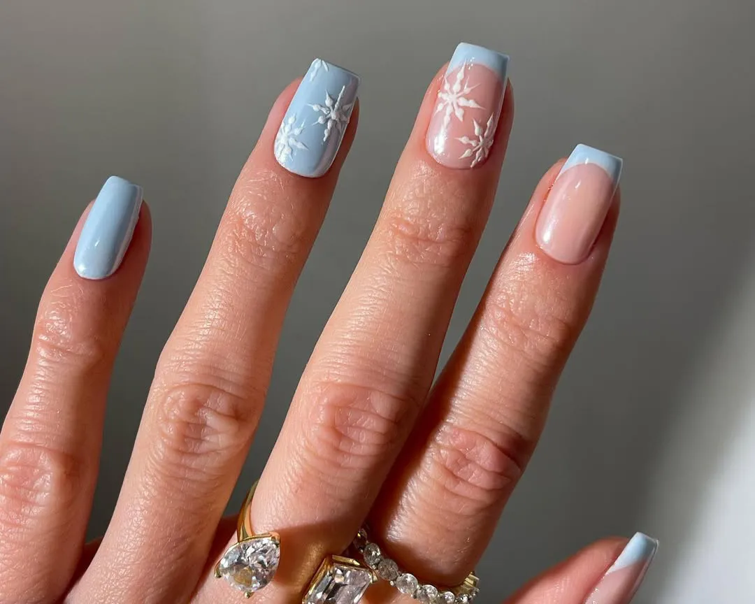 15 Icy Blue Chrome Nail Designs to Welcome Winter With