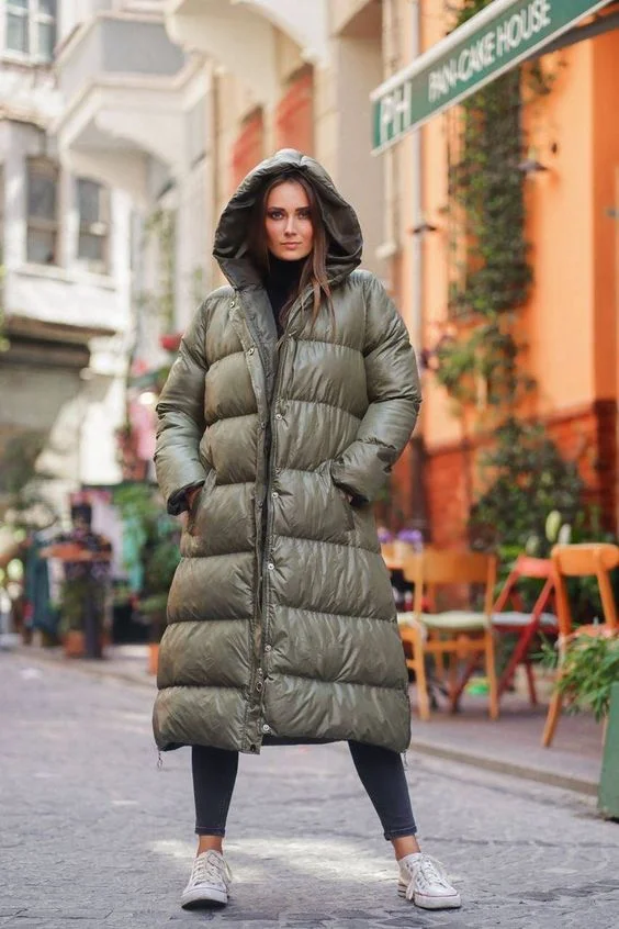 19 Fall Long Jacket Outfit 2024 Ideas for Women: Featuring Denim Suede Leather and Puffer Styles for Stylish Brown, Black and Green Looks