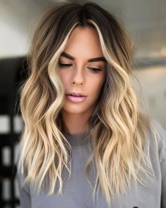 21 Ideas for Summer Hairstyles for Medium Hair 2024