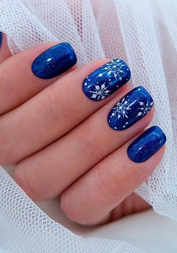 25 Blue Nail Ideas for 2024: A Stylist’s Guide