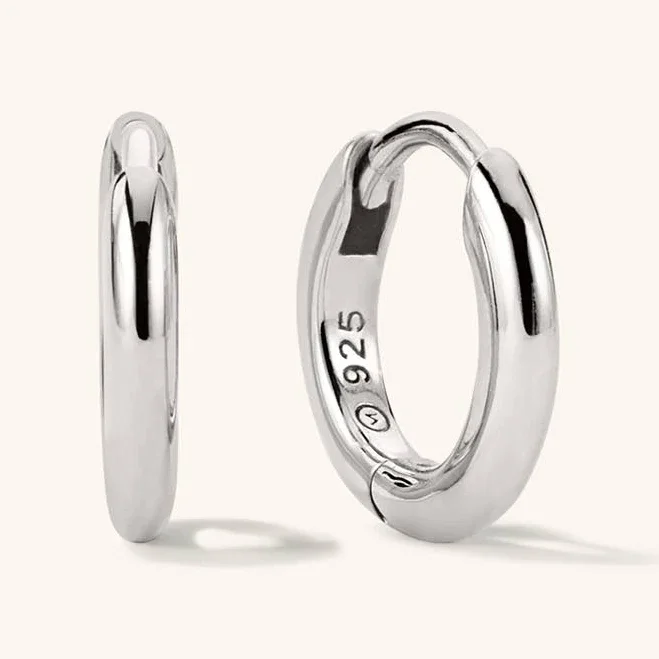 accessory Mejuri Tube Huggie Hoops Mejuri $98