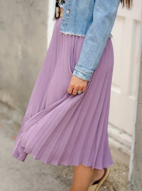 Chic Accordion Midi Skirt