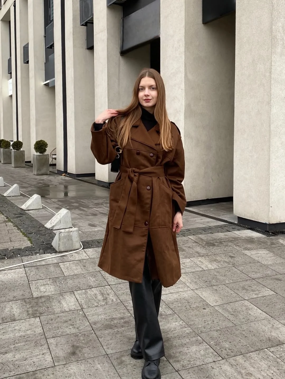 Chic Brown Trench Coat With Black Leather Pants