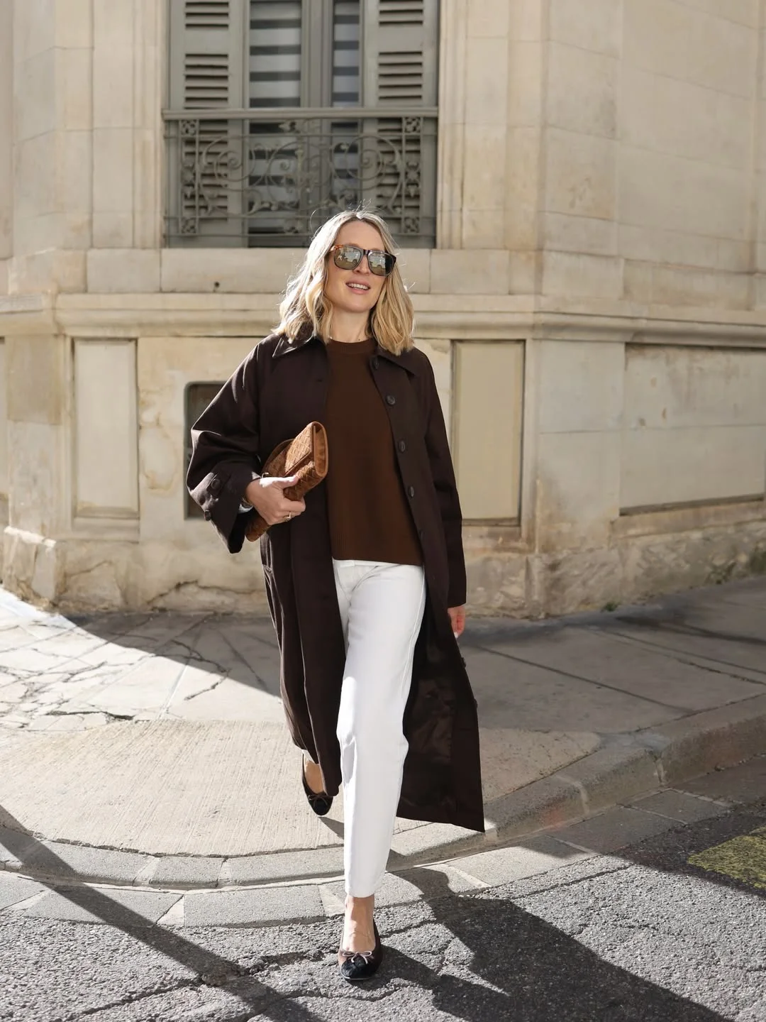 Chic Chocolate Trench Coat With White Jeans