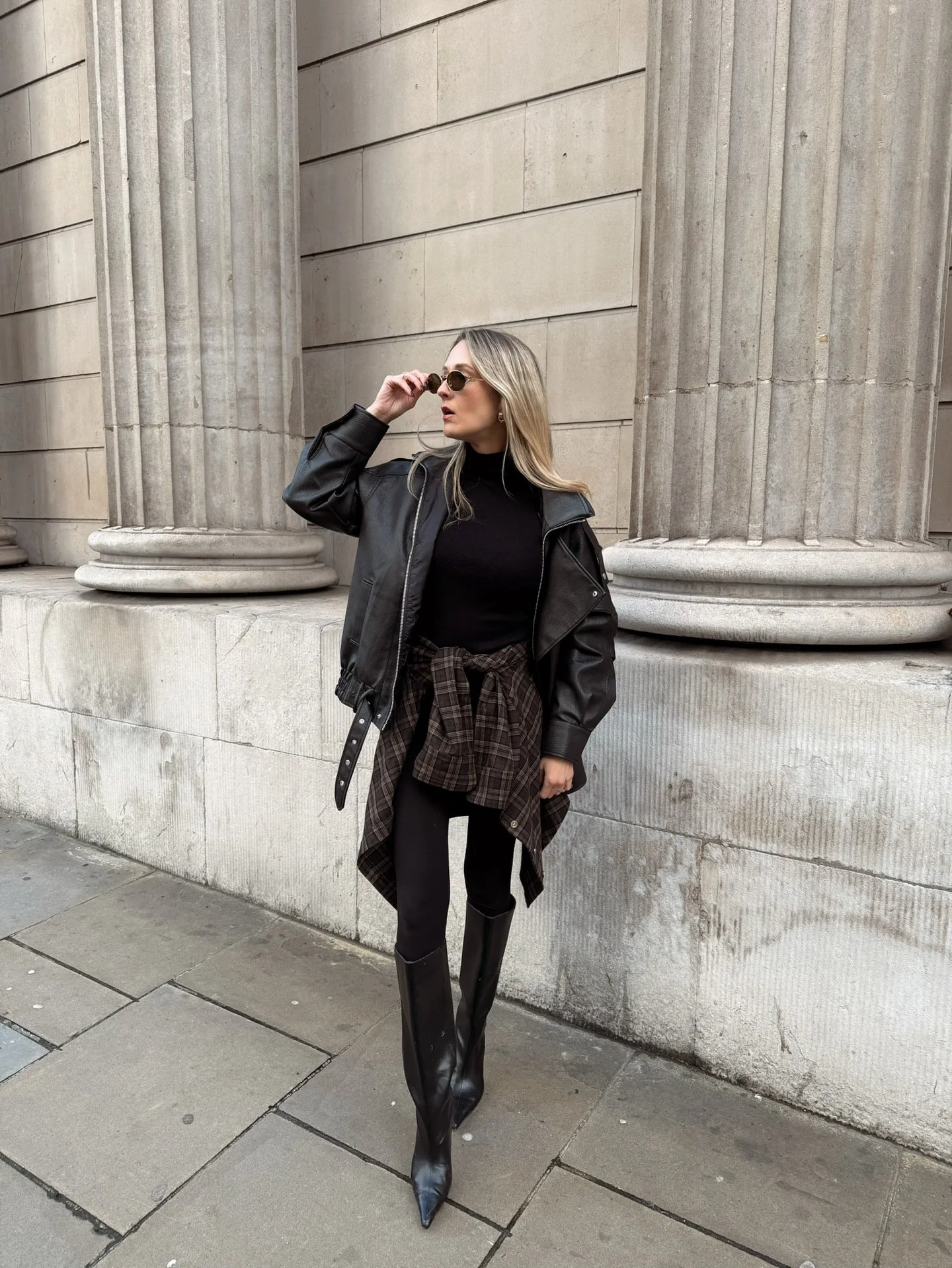 Chic Leather Jacket And Leggings Street Style