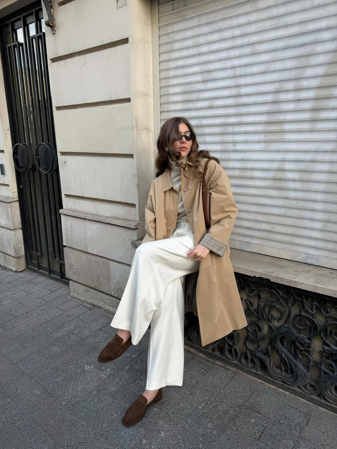 Effortless Chic Beige Trench And White Wide-Leg Pants