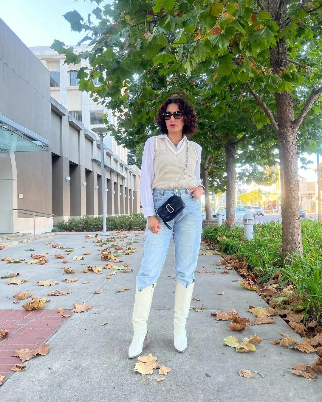 Light Wash Denim With Cream Cowboy Boots Ensemble