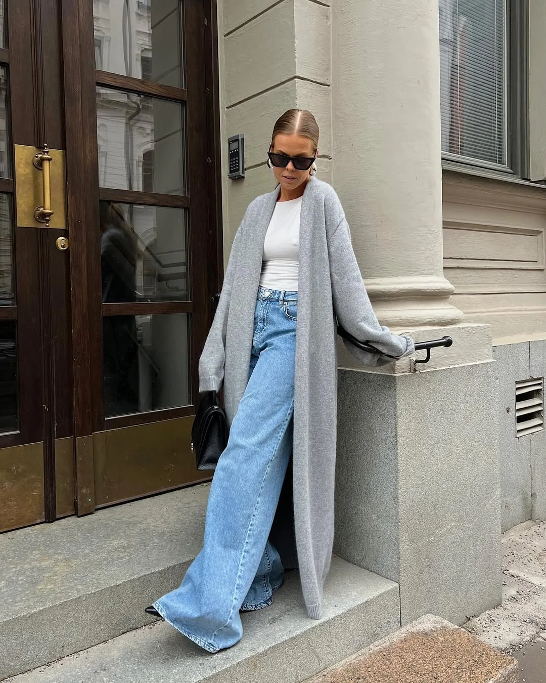 27 Cardigan Outfit Ideas You Need for 2026