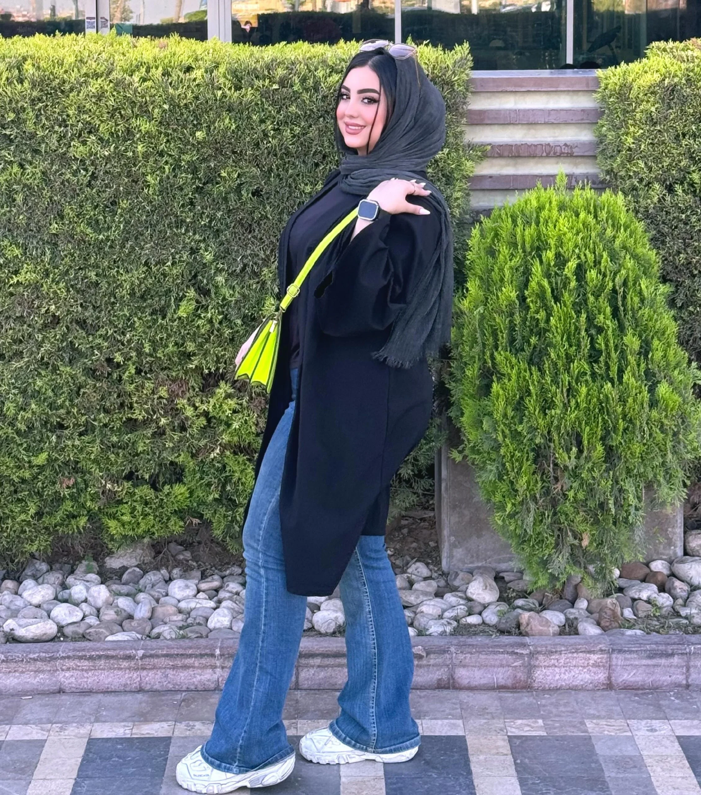 Monochrome Duster and Flared Jeans Casual Chic