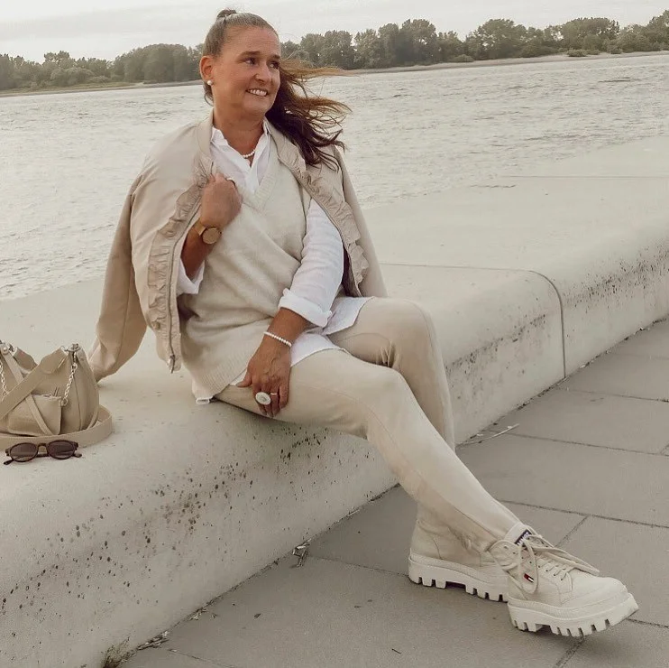 Neutral Layered V-Neck Vest And Cargo Pant Outfit