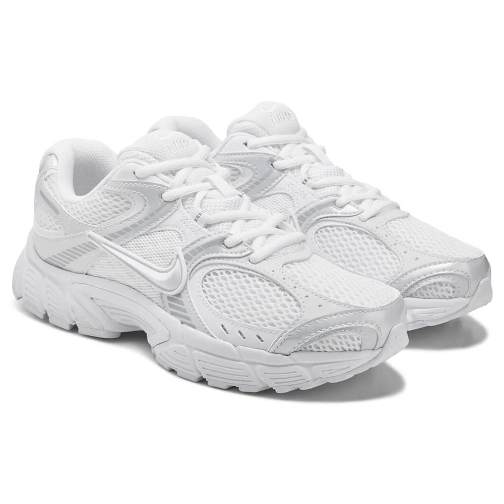 shoes Nike Women's V5 RNR Famous Footwear $94.99