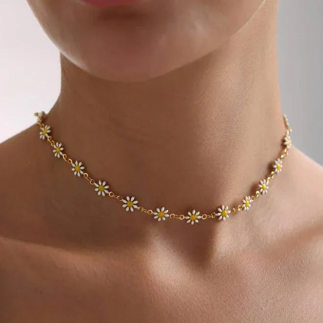 Tiny Flower Chain Necklace