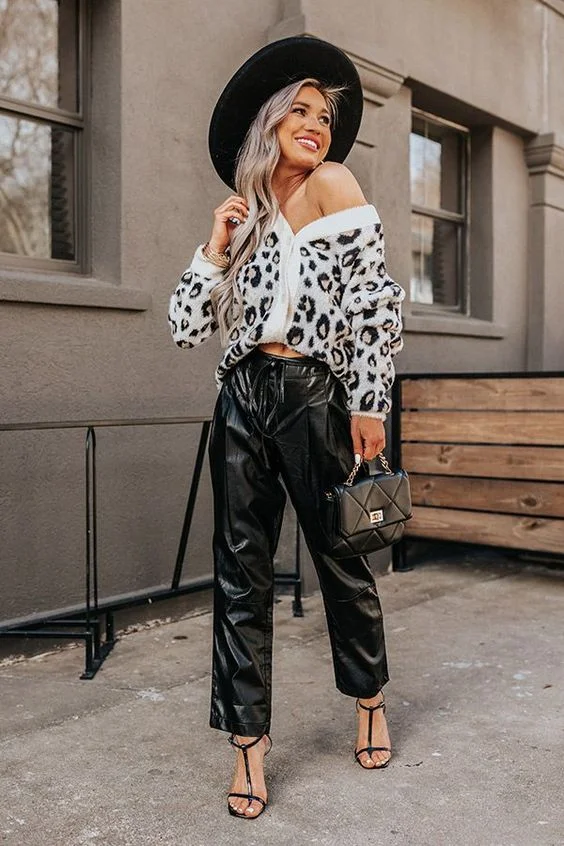 Top 20 Fall Concert Outfit Ideas for 2024: From Retro Vibes to Modern Chic – Style Your Season!